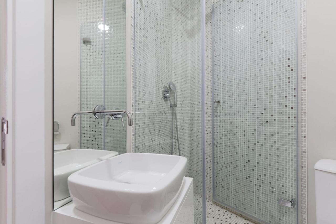Apartamento Andrade Lisbon Bagian luar foto
